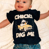 Chicks Dig Me - Short Sleeve