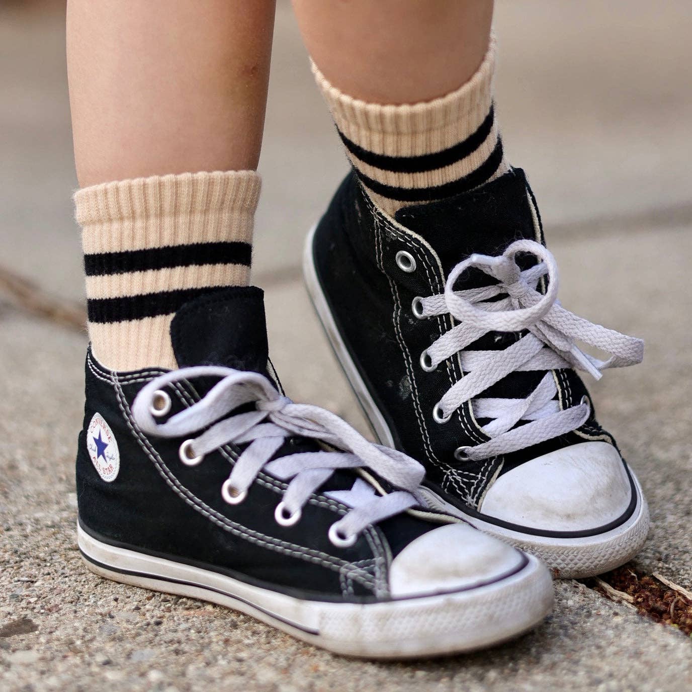 Off white outlet converse black socks