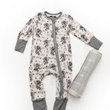 Jesus loves you—Zipper AK DREAMERS PJS