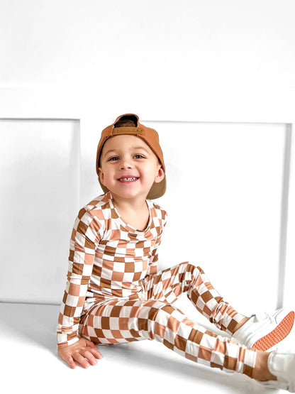 CHESTNUT CHECKERS DREAM SET