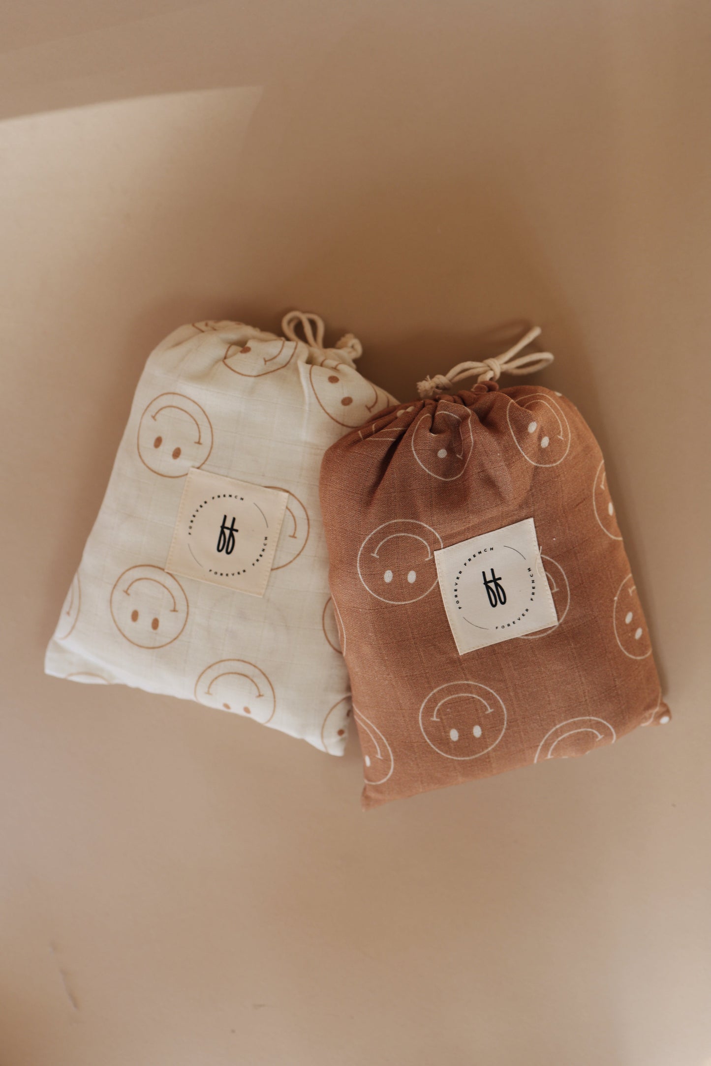 Muslin Crib Sheet | Just Smile Ivory